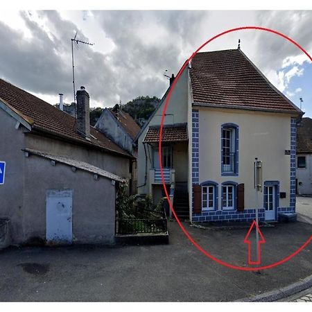 Appartement Meuble Duplex T3. Baume-les-Dames Dış mekan fotoğraf